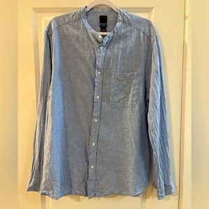 H&M Men’s Light Blue Button Down Shirt